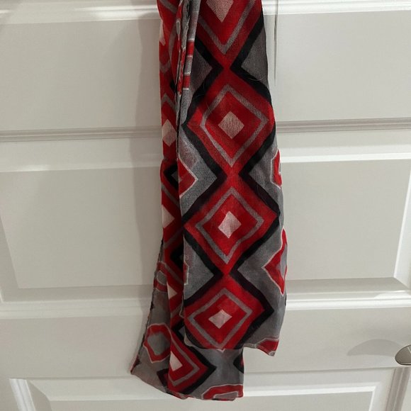 Ohio State Scarf - Picture 2 of 4